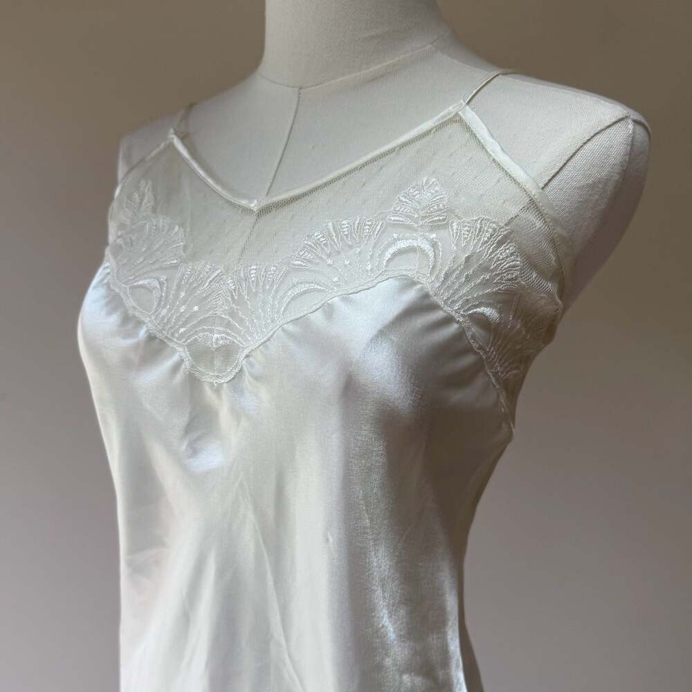 Vintage Victoria's Secret Gold Label White Satin Chemise Nightgown